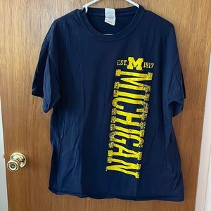 Michigan University Large Tee